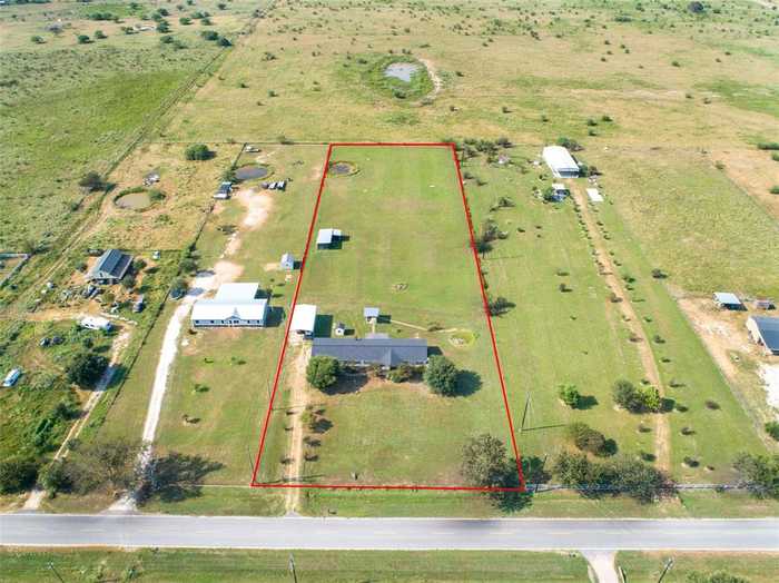 photo 2: 37038 Bell Road, Waller TX 77484