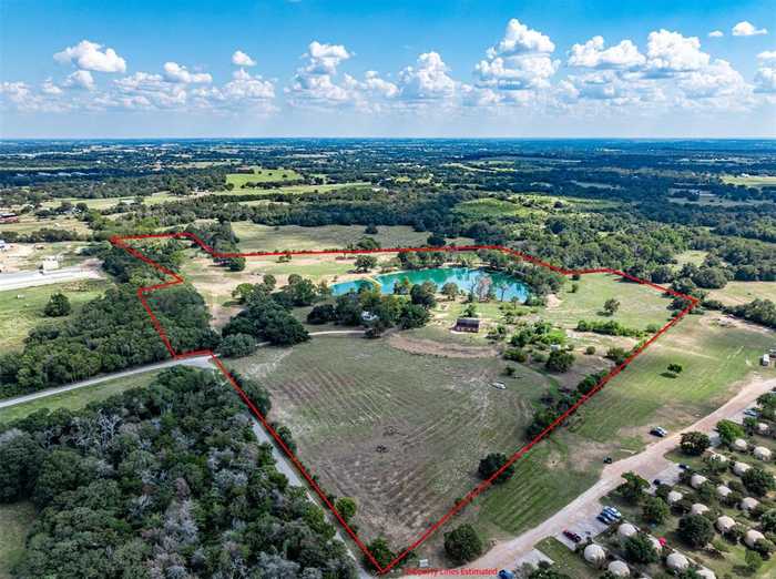 photo 2: 107 O'Malley Road, Brenham TX 77833