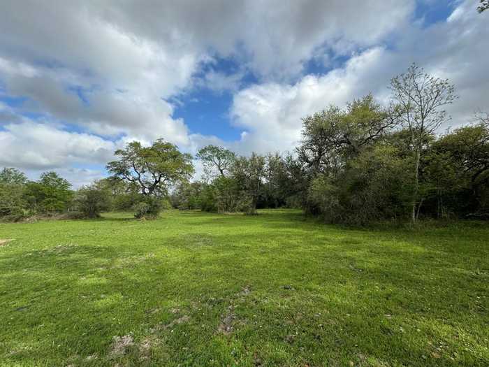 photo 1: County Road 394, El Campo TX 77437