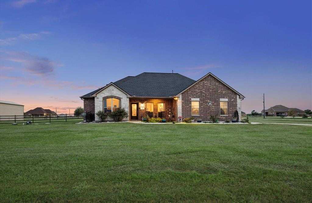 photo 1: 5617 Pioneer Trail, Sealy TX 77474