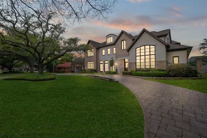 photo 35: 5676 Doliver Drive, Houston TX 77056