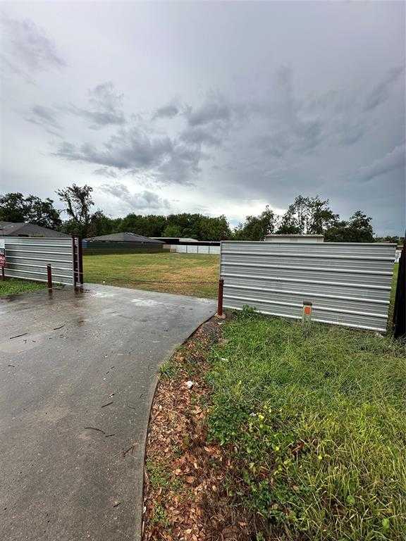 photo 3: Roberts Vale Road, Houston TX 77037