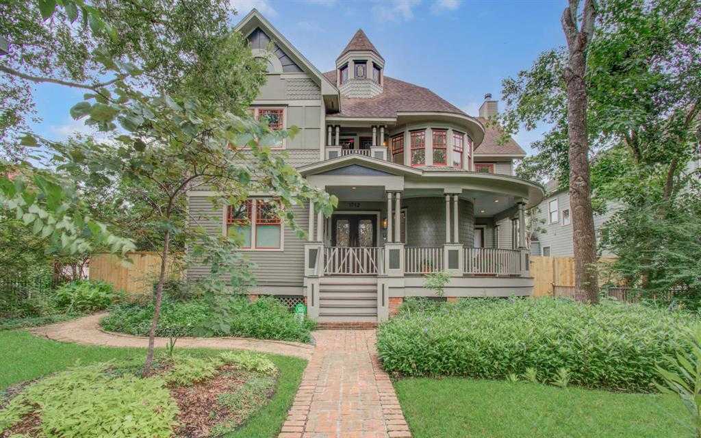 photo 1: 1712 Heights Boulevard, Houston TX 77008