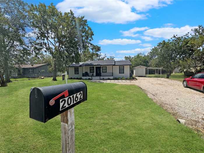 photo 1: 20162 County Road 510p, Brazoria TX 77422