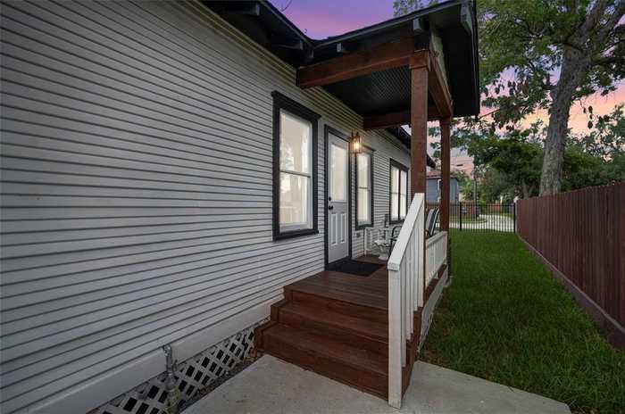 photo 25: 1204 Studewood Street, Houston TX 77008