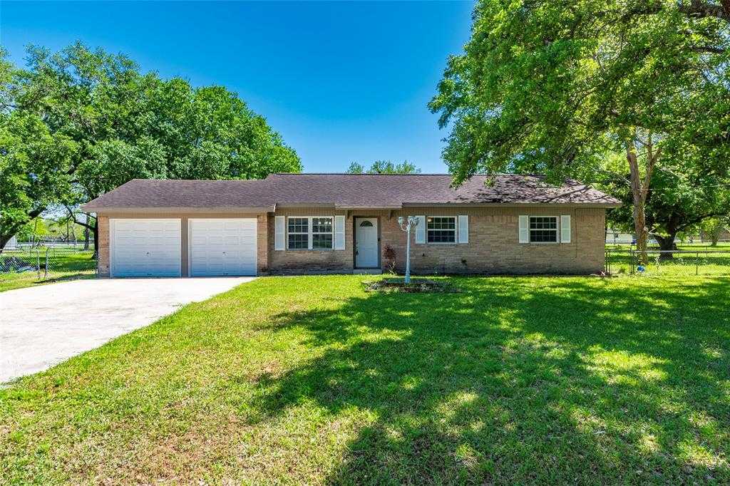 photo 3: 3405 Meadowlark Lane, Alvin TX 77511