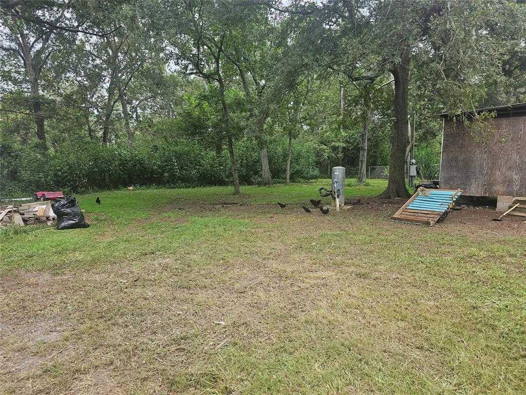 photo 3: 1507 Oakwood Drive, Wharton TX 77488