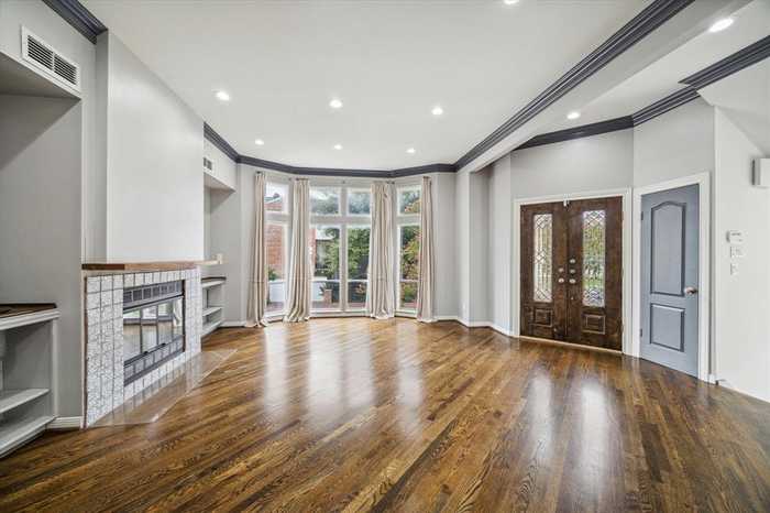 photo 2: 6403 Schuler Street, Houston TX 77007