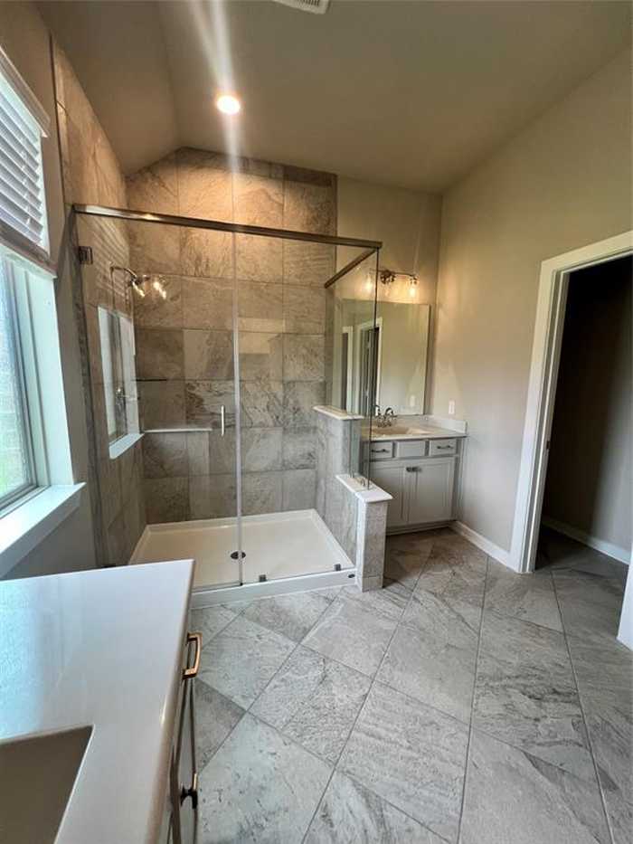 photo 9: 955 Malibu Shore Ln, Katy TX 77493