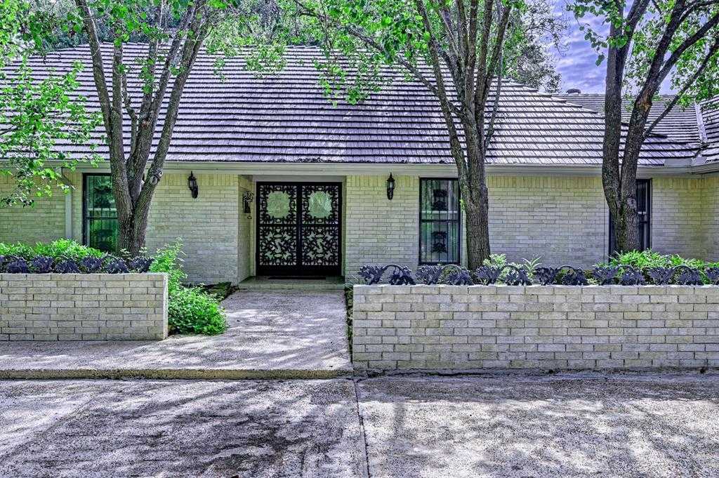 photo 2: 15585 Bedford Lane, Conroe TX 77384