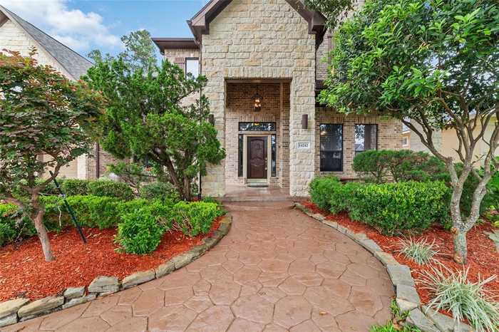 photo 1: 14242 Mindy Park Lane, Houston TX 77069