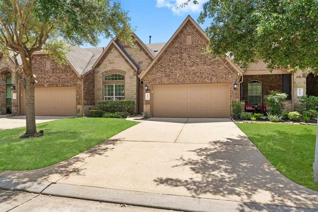 photo 3: 19619 Candlewood Oaks Lane, Spring TX 77379