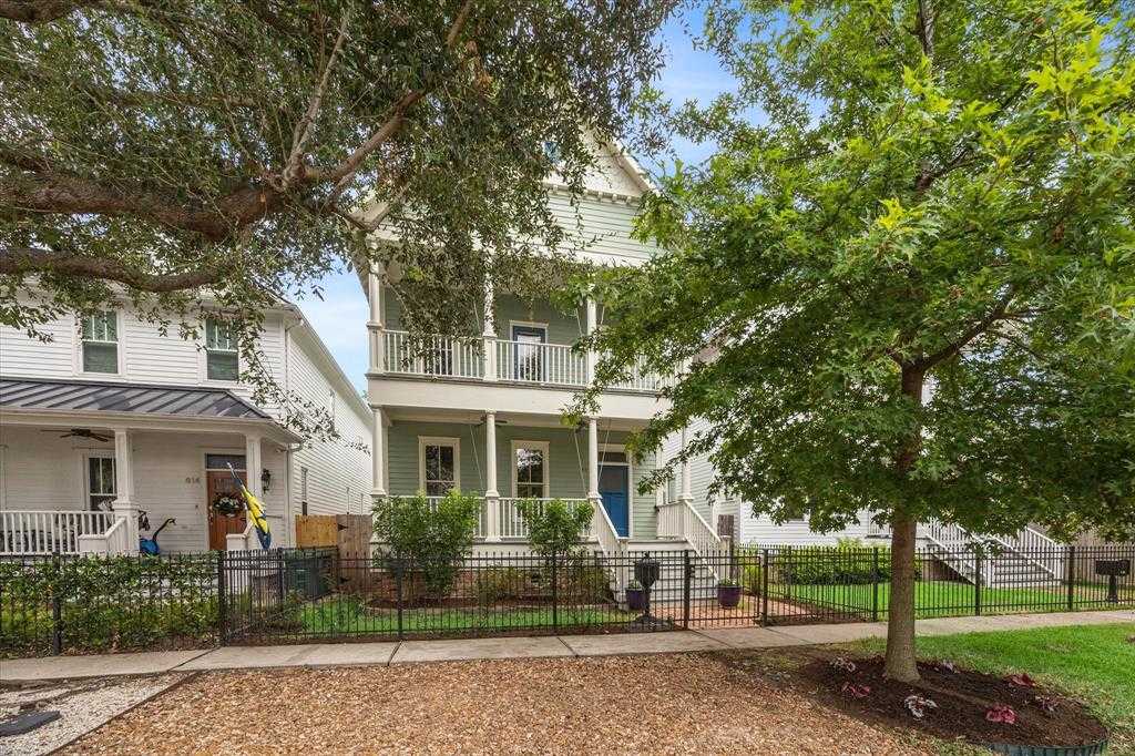 photo 1: 812 Tulane Street, Houston TX 77007