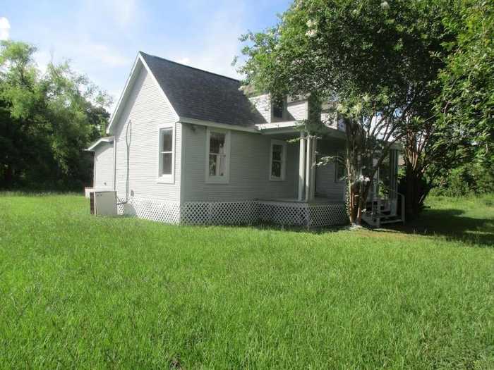 photo 2: 110 Spencer Street, Brazoria TX 77422