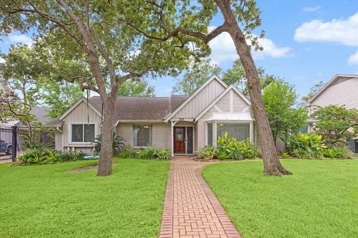 photo 1: 507 Patchester Drive, Houston TX 77079