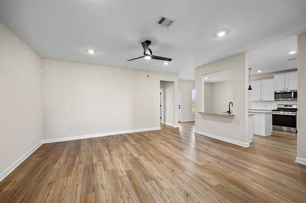 photo 2: 3027 Sunmoon Lane, Katy TX 77493