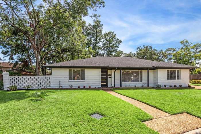 photo 35: 4903 Candleglow Drive, Houston TX 77018