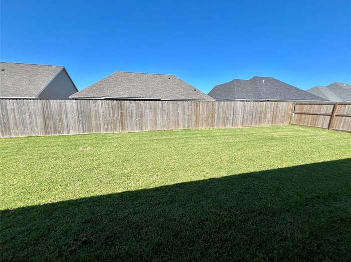 photo 25: 4 Gemstone Court, Angleton TX 77515