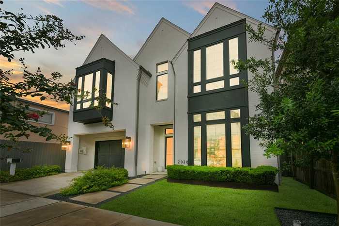 photo 38: 2028 Park Street, Houston TX 77019