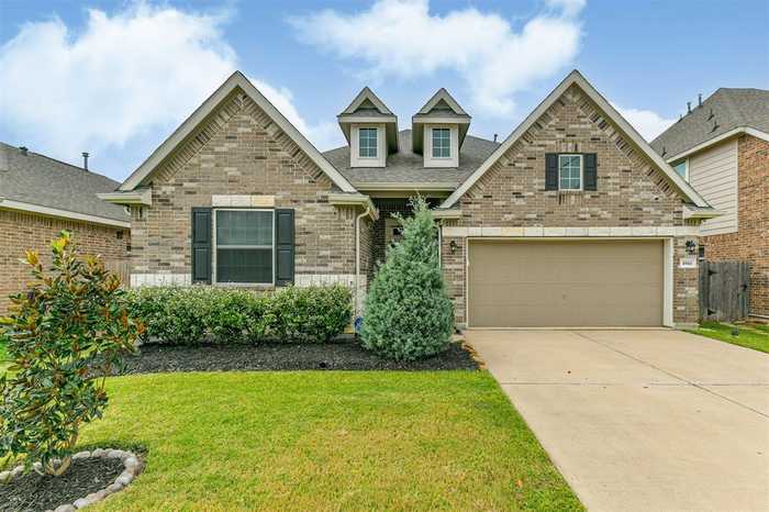 photo 1: 1861 Belle Place, Alvin TX 77511