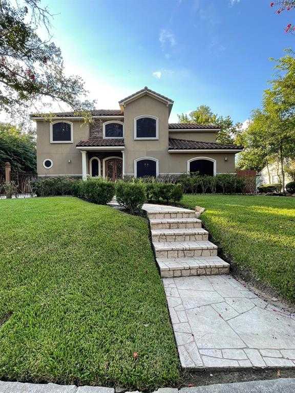 photo 3: 1710 Castlerock Drive, Houston TX 77090