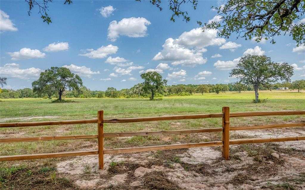 photo 3: 141 Oak Hill Lane, Bellville TX 77418