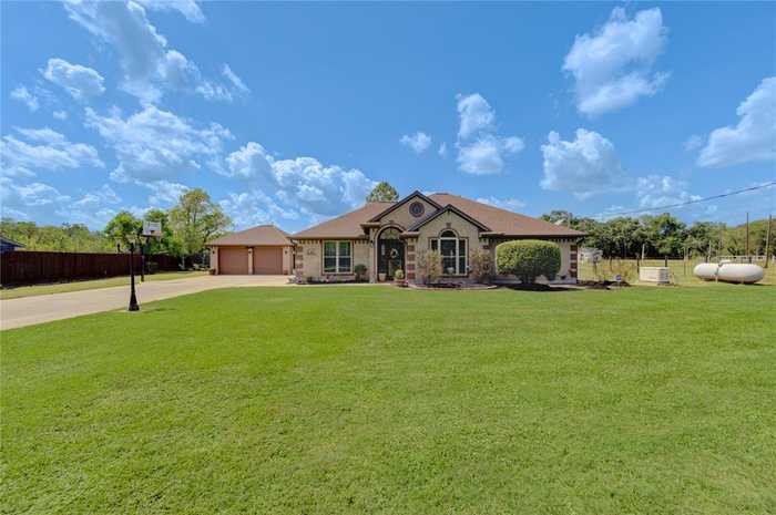 photo 2: 15706 County Road 526, Rosharon TX 77583