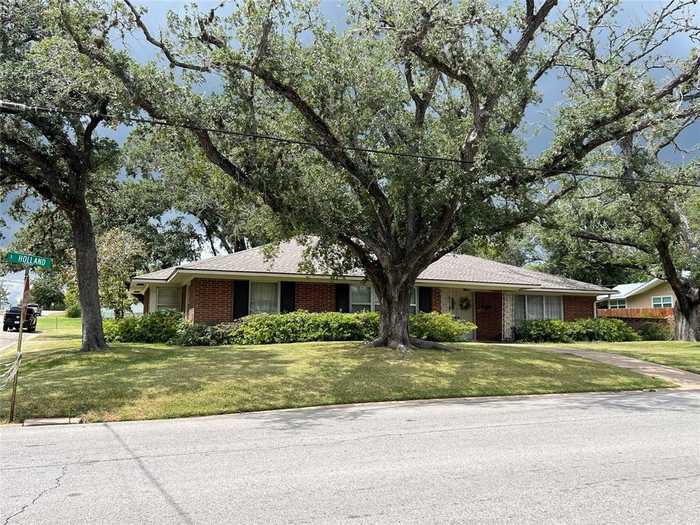 photo 18: 432 S Holland Street, Bellville TX 77418