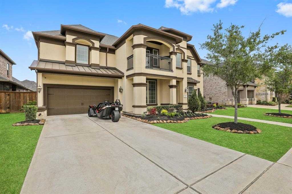 photo 1: 5730 Balcones Ridge Lane, Houston TX 77059