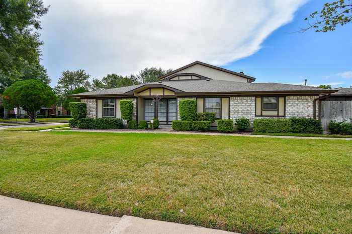 photo 1: 11602 S Kirkwood Road, Houston TX 77477