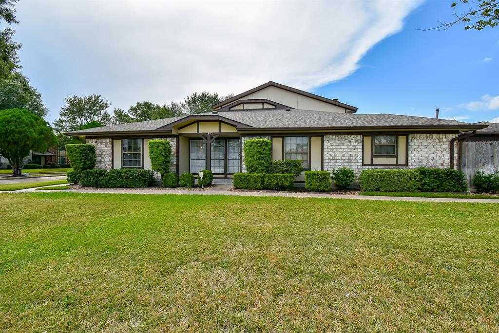 photo 3: 11602 S Kirkwood Road, Houston TX 77477