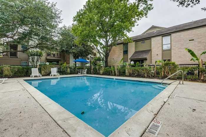 photo 1: 10053 Westpark Drive Unit 306, Houston TX 77042