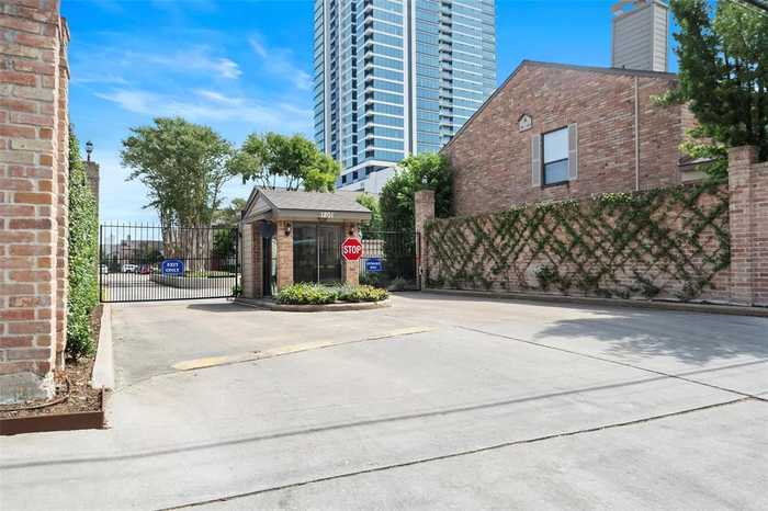 photo 33: 1201 Mcduffie Street Unit 205, Houston TX 77019