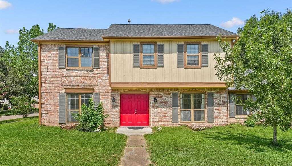 photo 1: 15403 El Padre Drive, Houston TX 77083