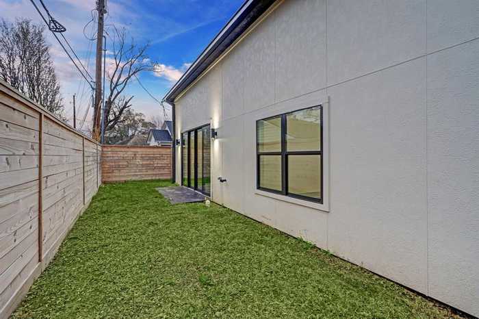 photo 32: 1709 Reverse Street, Houston TX 77055