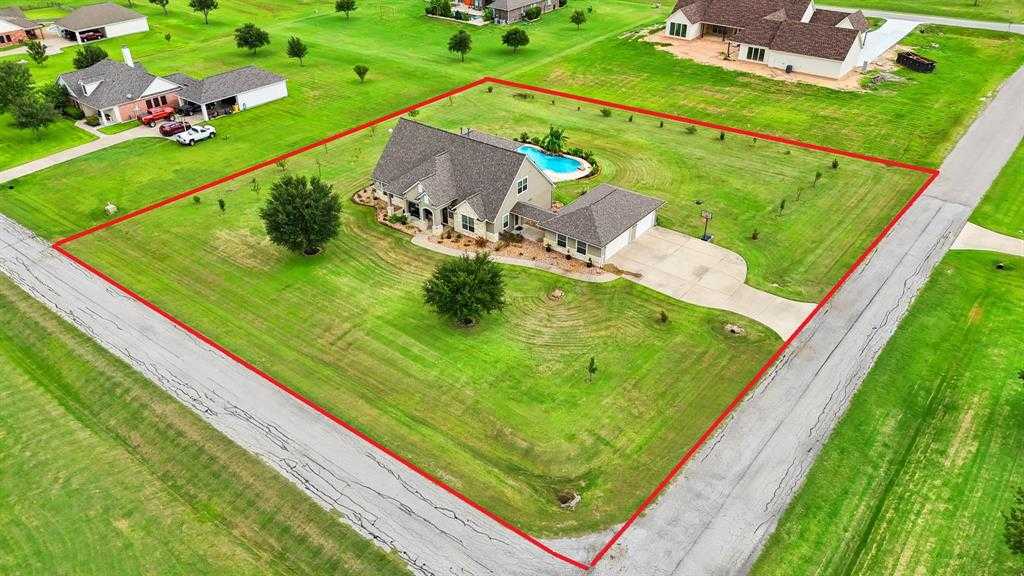 photo 1: 586 Ruby Drive, Bellville TX 77418