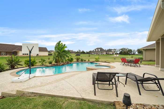 photo 38: 586 Ruby Drive, Bellville TX 77418