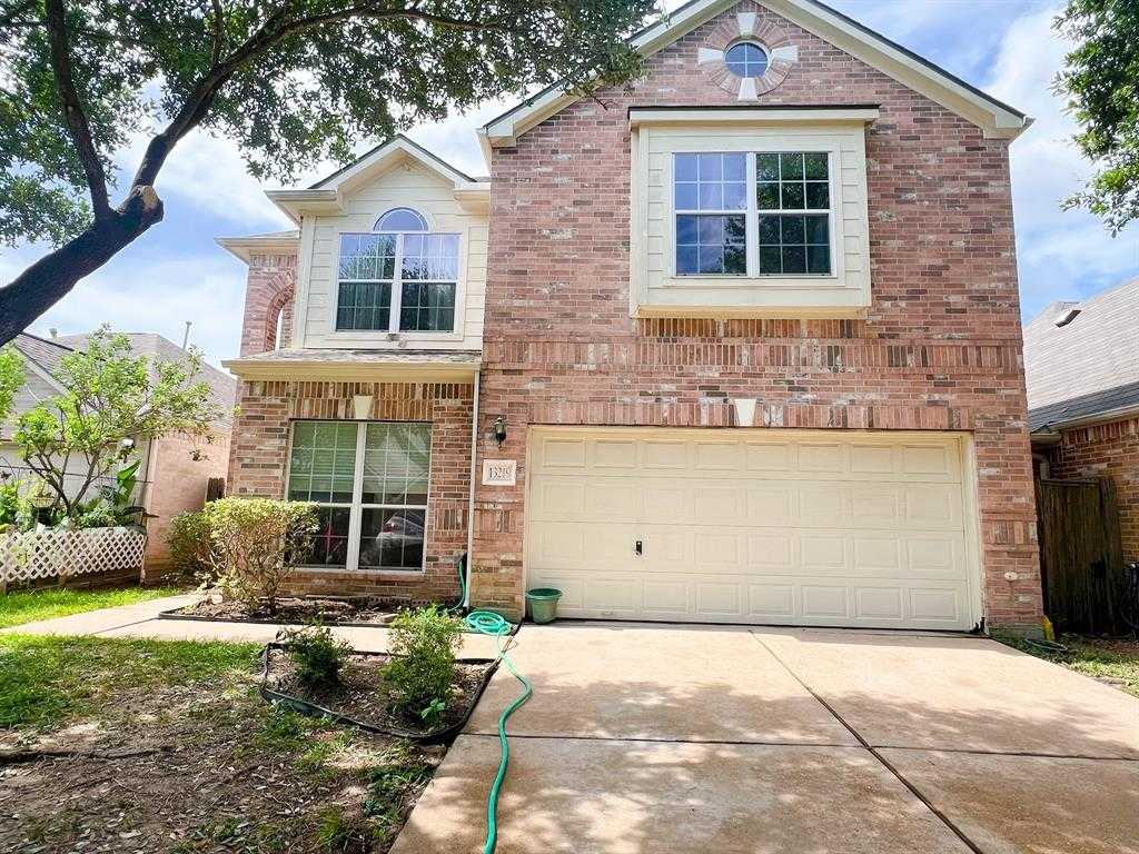 photo 3: 13219 Vineyard Falls Drive, Houston TX 77083