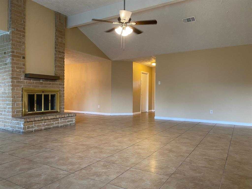 photo 3: 6811 Marta Drive, Houston TX 77083