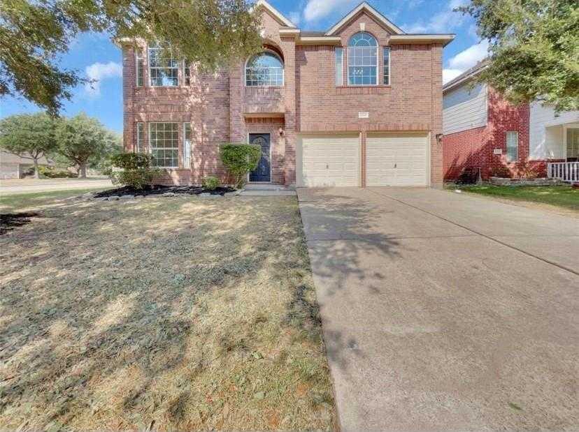 photo 1: 8518 Fredericksburg Lane, Houston TX 77083