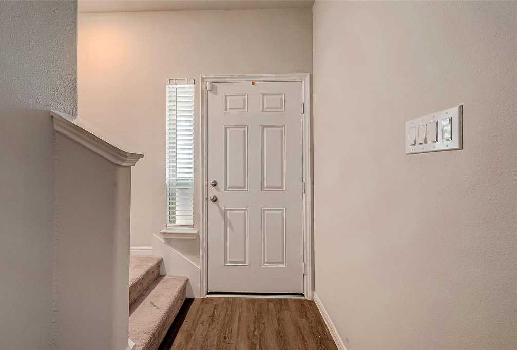 photo 3: 3618 Vista Pointe Drive, Pasadena TX 77504