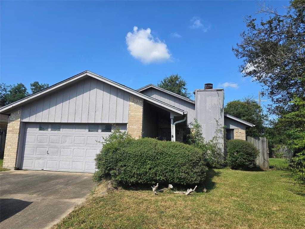 photo 1: 2010 Monica Street, Beaumont TX 77707