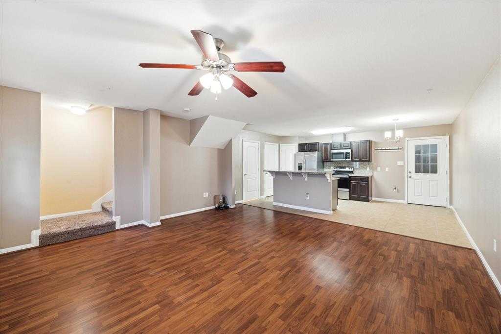 photo 3: 1704 Doyle Court Unit 2, Pasadena TX 77503