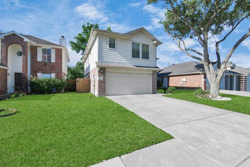 photo 2: 8903 Pecan Place Drive, Houston TX 77071