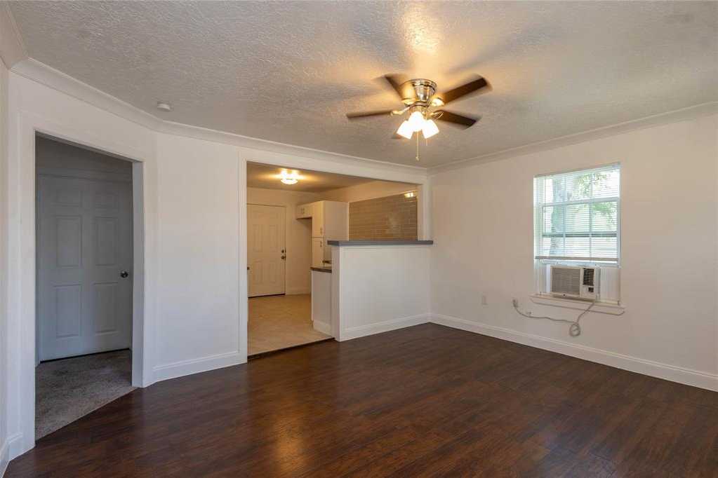 photo 3: 2978 Goliad Street, Beaumont TX 77701