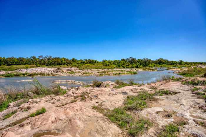 photo 30: 235 W Indian Bend, Llano TX 78643