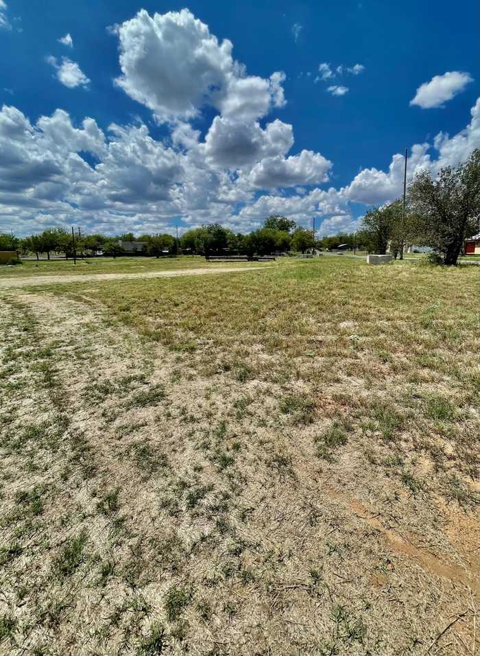 photo 1: TBD E Green Street, Llano TX 78643