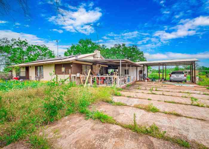 photo 1: 104 Far West Rd Road, Llano TX 78643