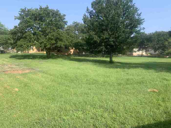 photo 2: LLANO OAKS SUBD LLANO OAKS SUBD LT  9, Llano TX 78643