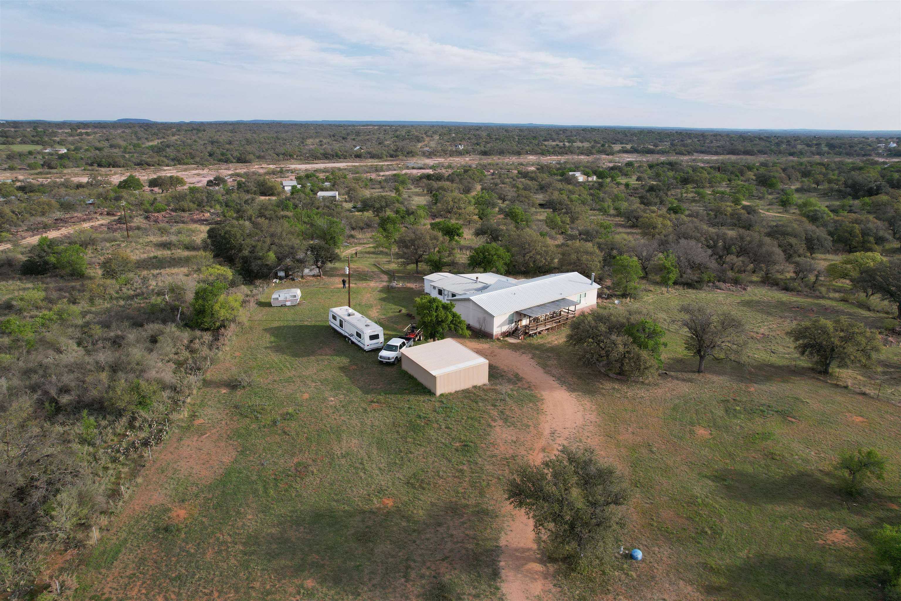 photo 2: 12041 W Ranch Road 152, Llano TX 78643